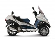 Piaggio MP3 Hybrid